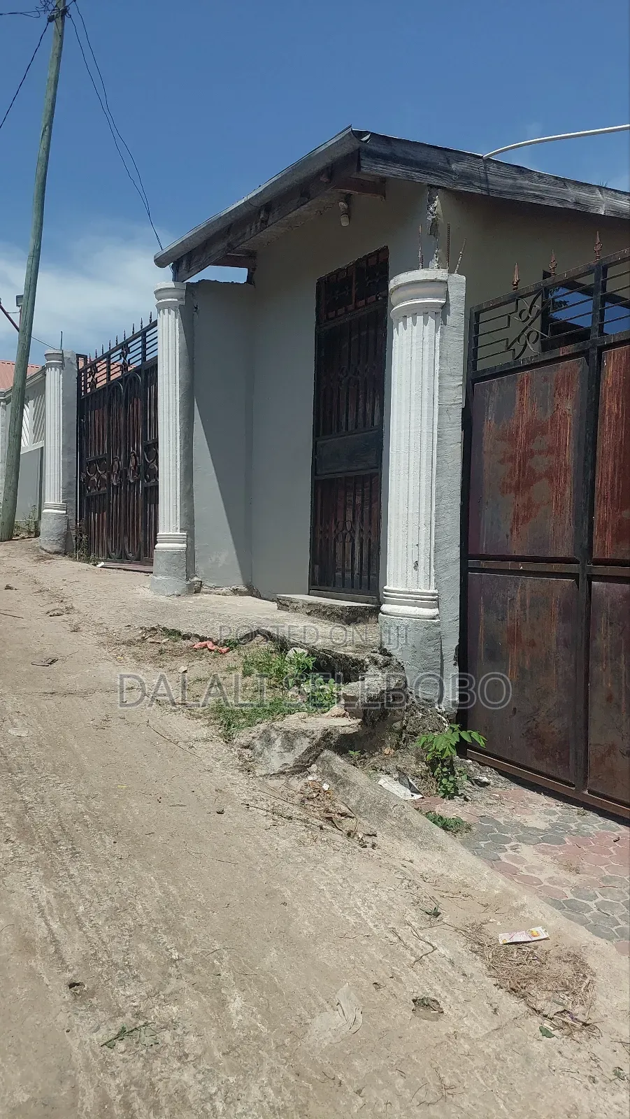 9bdrm House in Boko Kwa Mpemba, Kinondoni for sale