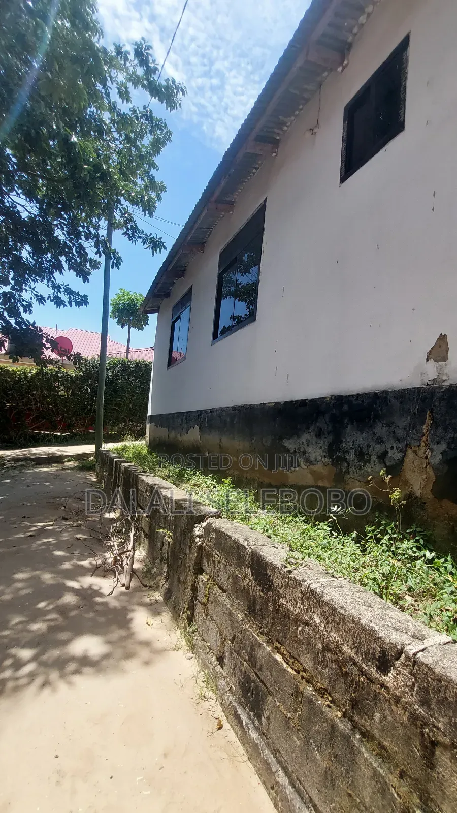 9bdrm House in Boko Kwa Mpemba, Kinondoni for sale