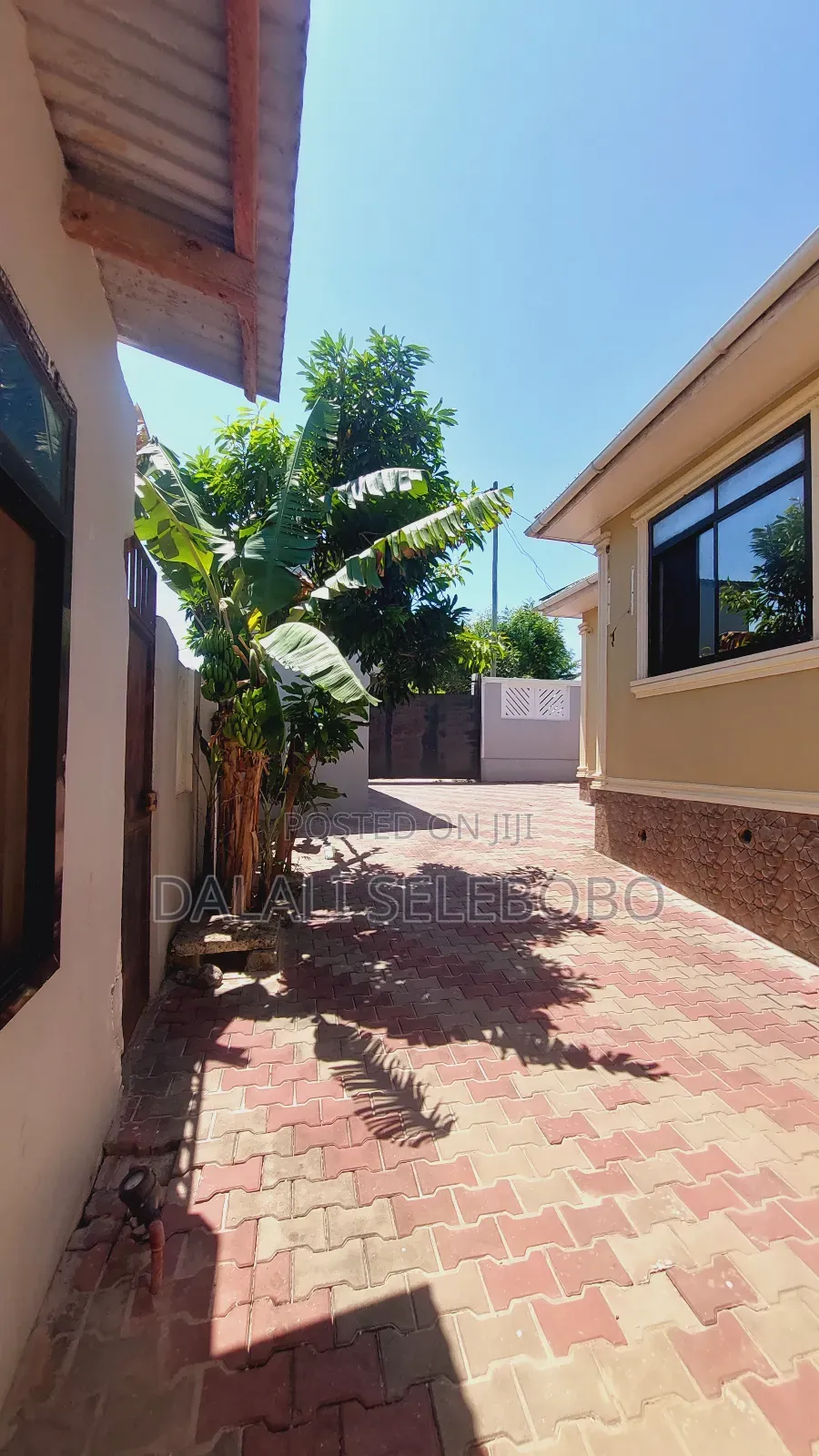 3bdrm Bungalow in Boko Basihaya, Bunju for sale
