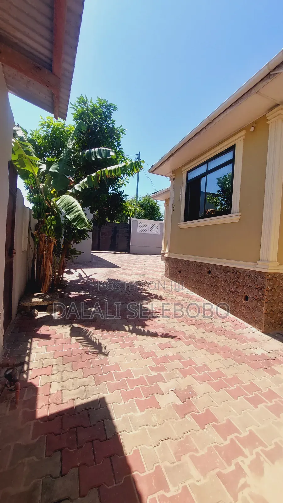 3bdrm Bungalow in Boko Basihaya, Bunju for sale