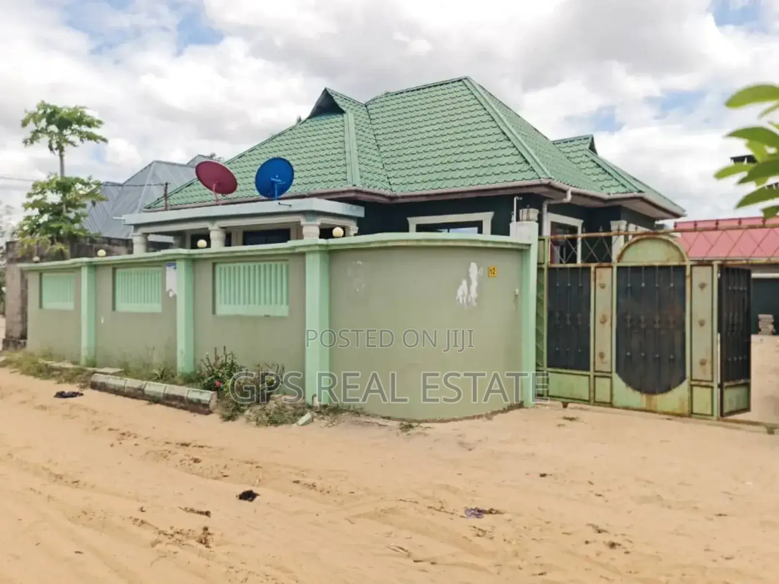 3bdrm House in Tuangoma, Kigamboni for sale