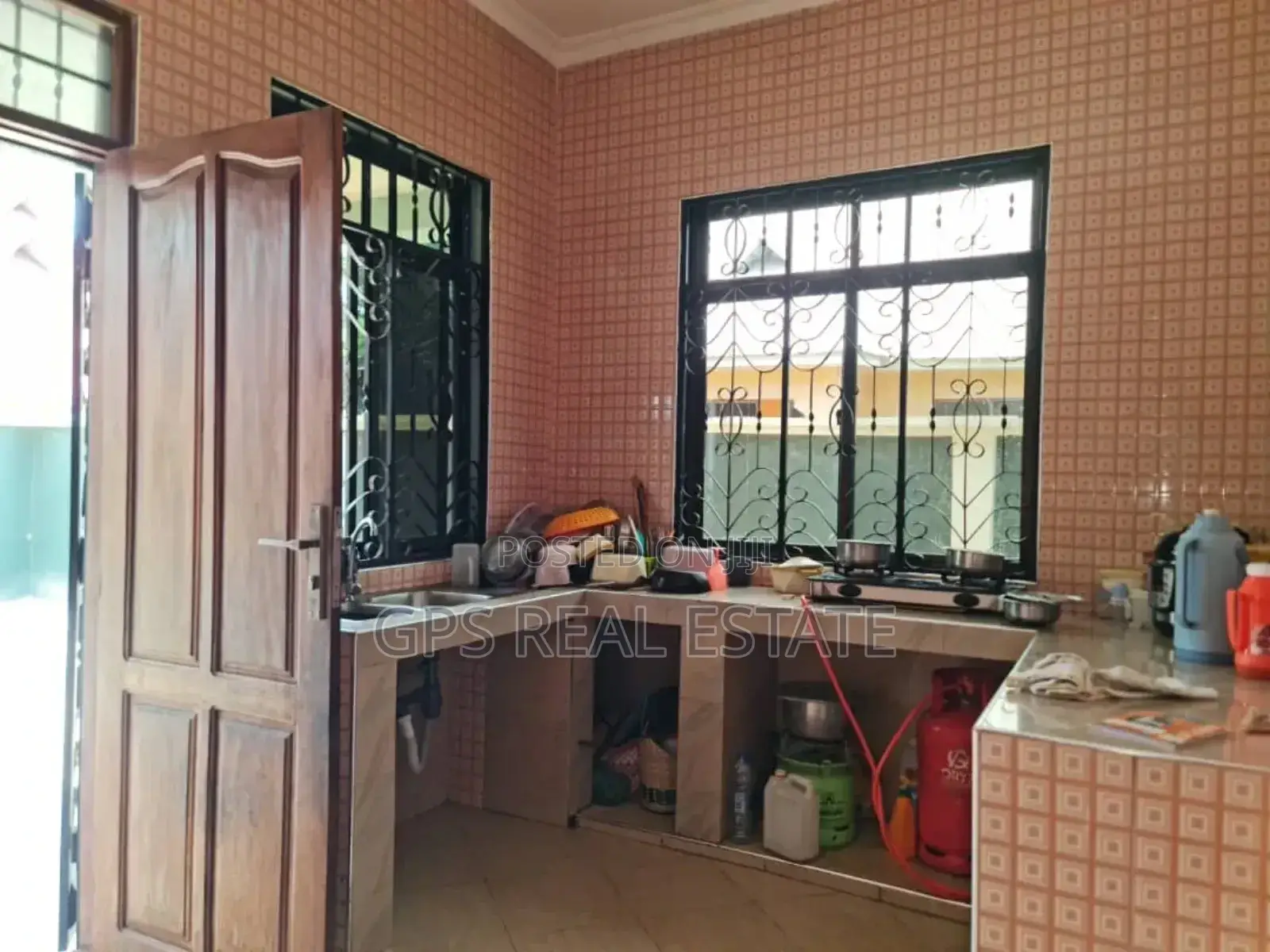3bdrm House in Tuangoma, Kigamboni for sale