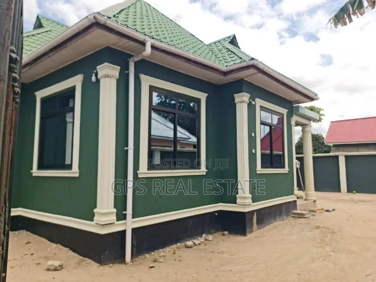 3bdrm House in Tuangoma, Kigamboni for sale
