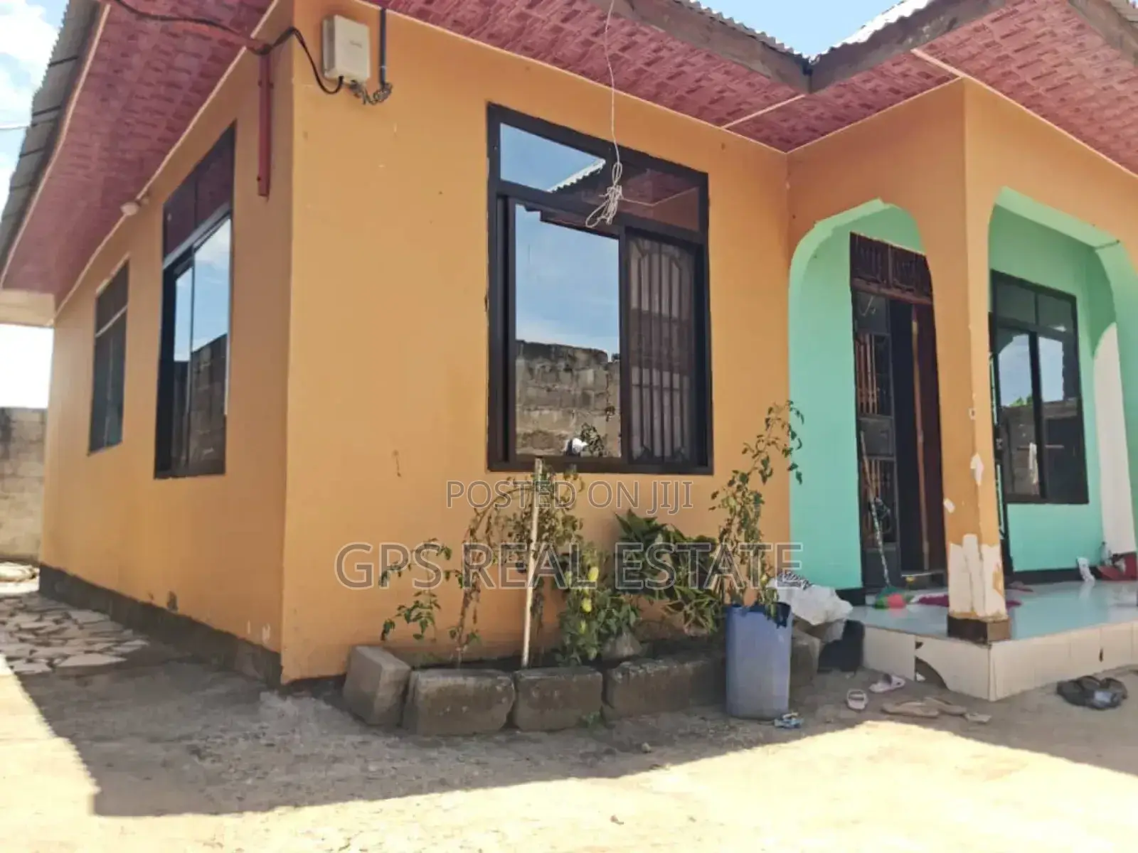 3bdrm House in Tuangoma, Kigamboni for sale