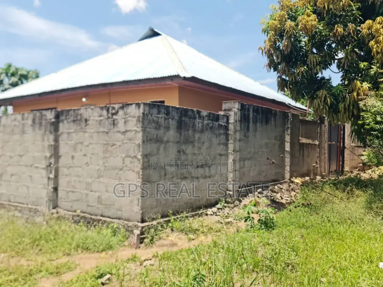 3bdrm House in Tuangoma, Kigamboni for sale