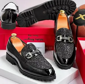 Multiple Brand Footwears Like Cr7,Salvatore Ferragamo