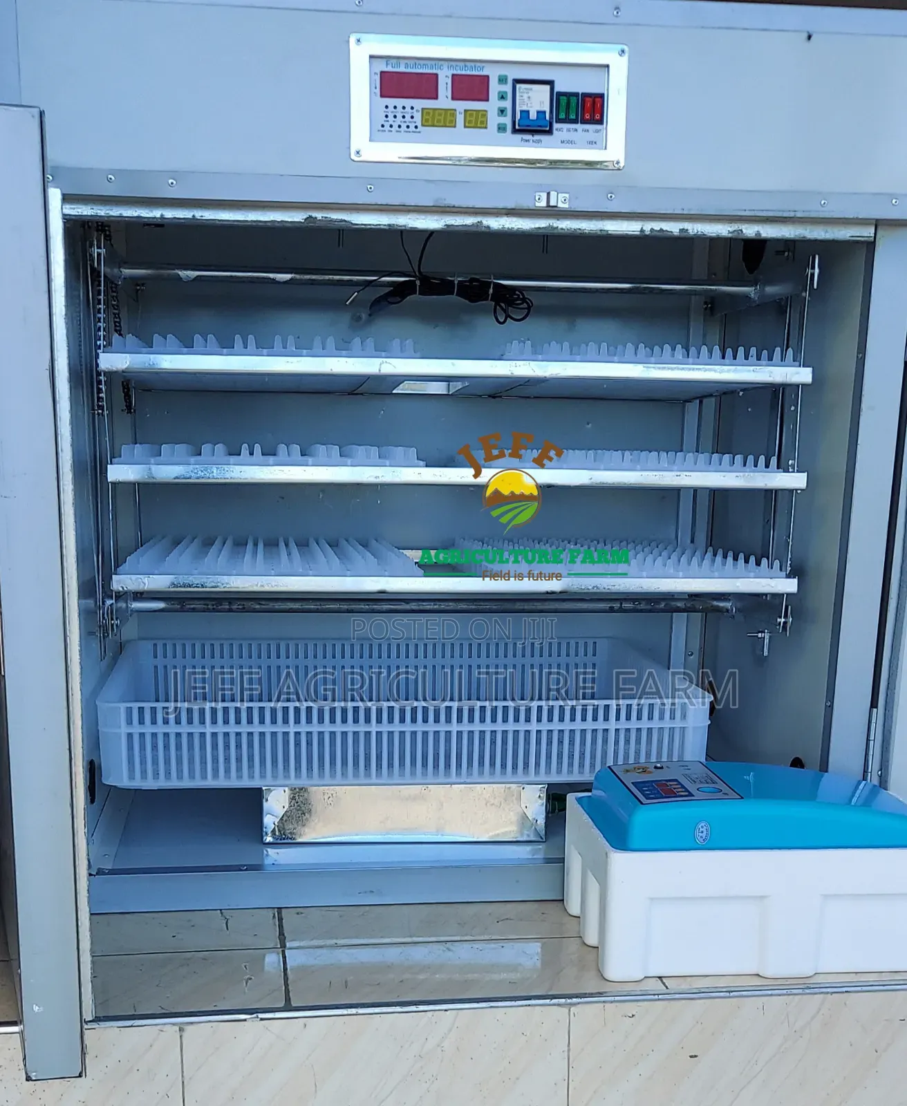 Incubator Mayai 528 Chuma Tupu