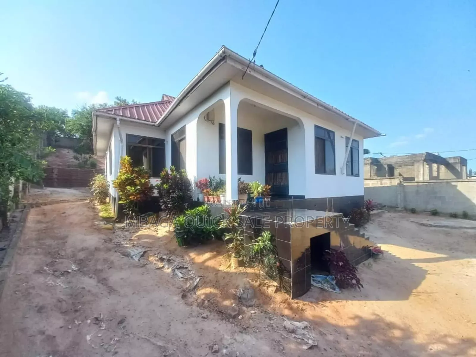 6bdrm House in Mikocheni for rent