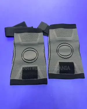 Knee Support For Sports, Workout, Weightlifting, Basketball