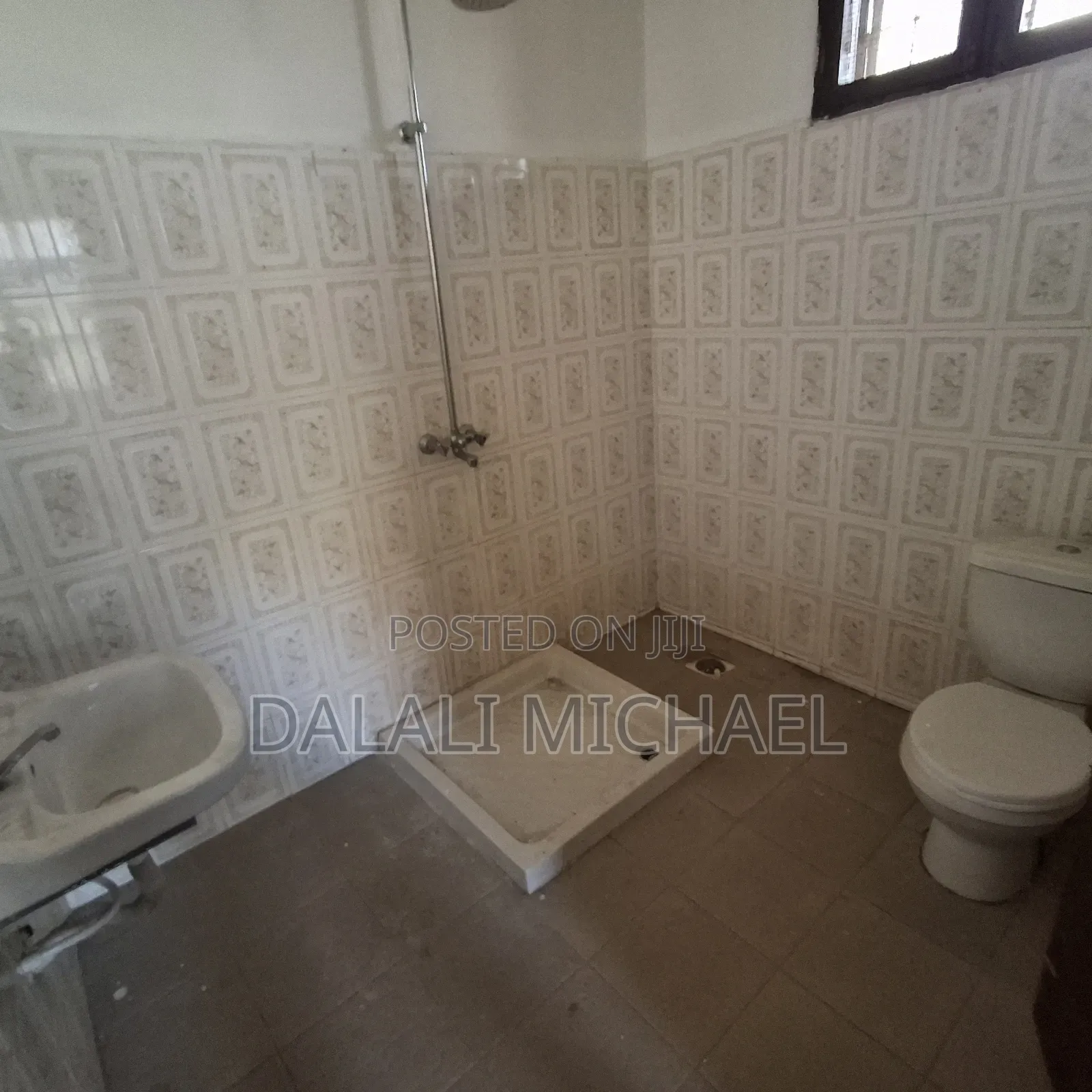 6bdrm House in Mbweni Jkt for sale