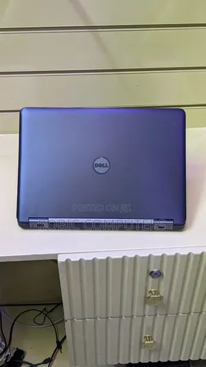 Laptop Dell Latitude 14 E5450 8GB Intel Core I3 HDD 500GB