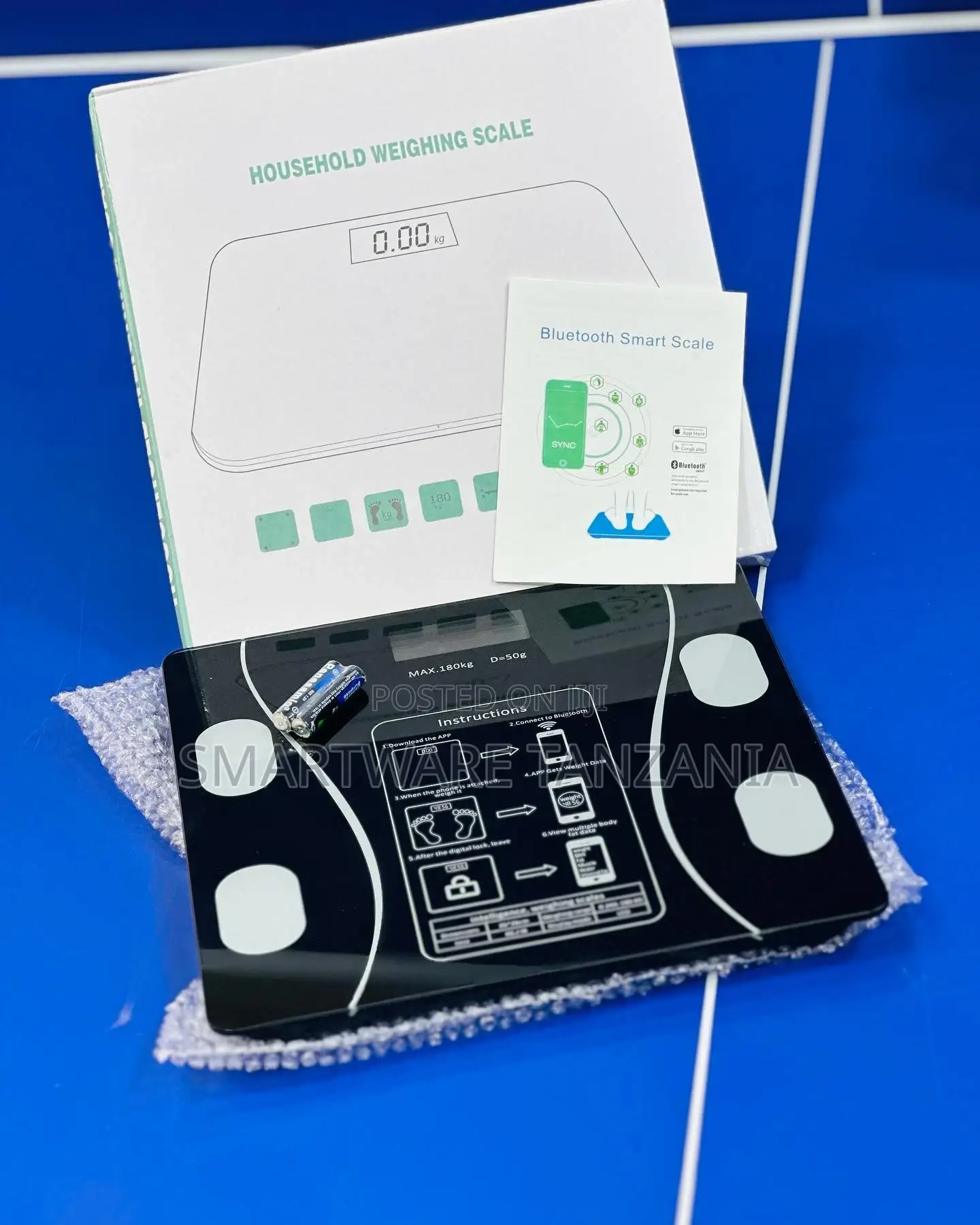 Smart Body Fat Digital Bathroom Scale With Bluetooth APP