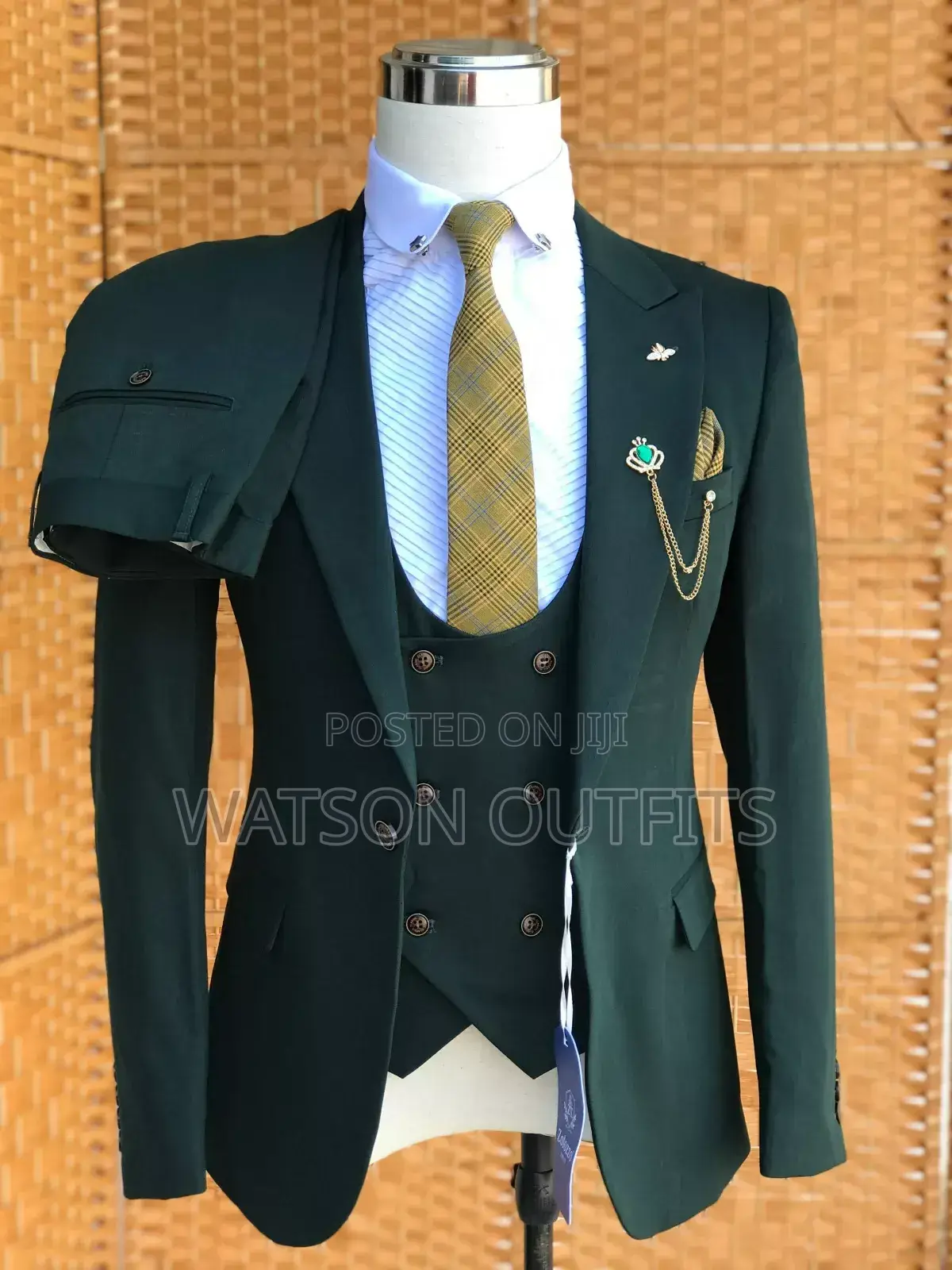 Attractive and Smart Turkey Suits
