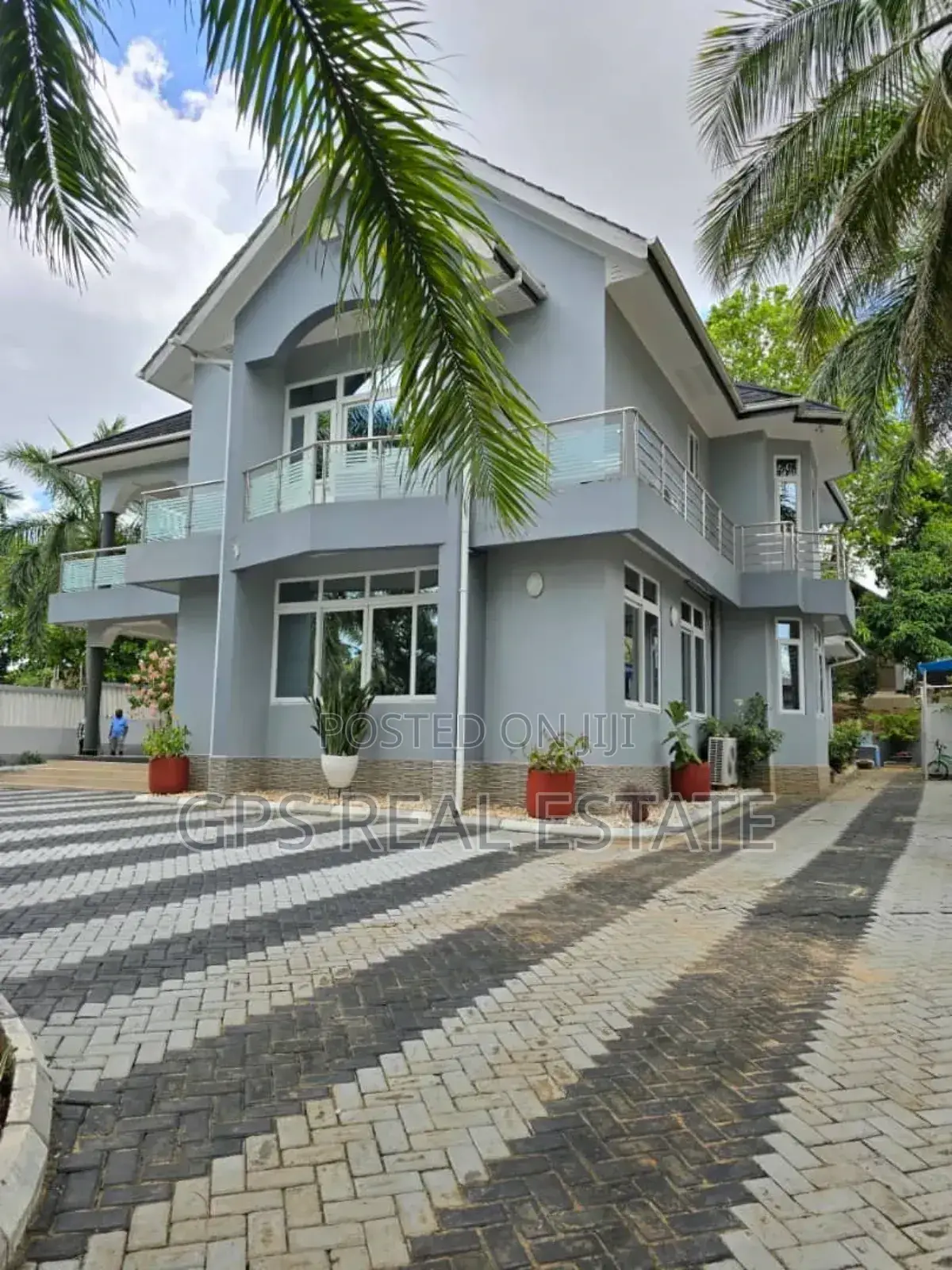 5bdrm House in Kimara Korogwe, Kinondoni for sale