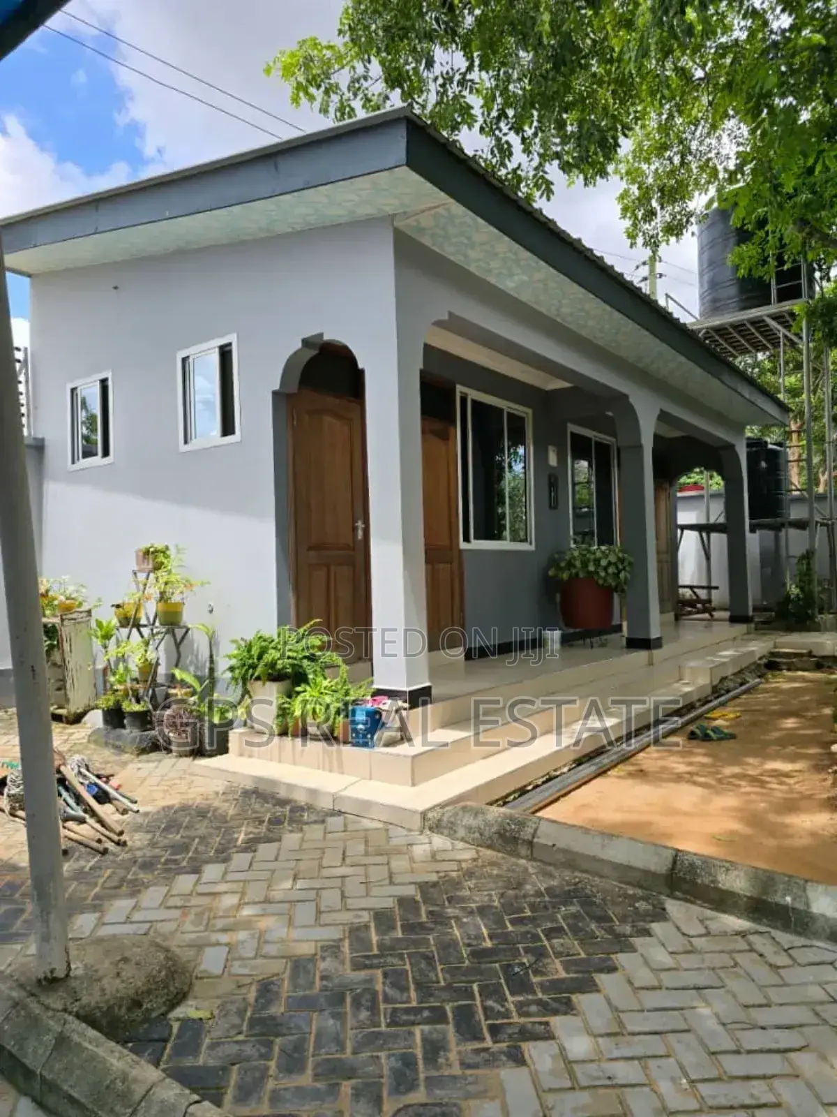 5bdrm House in Kimara Korogwe, Kinondoni for sale