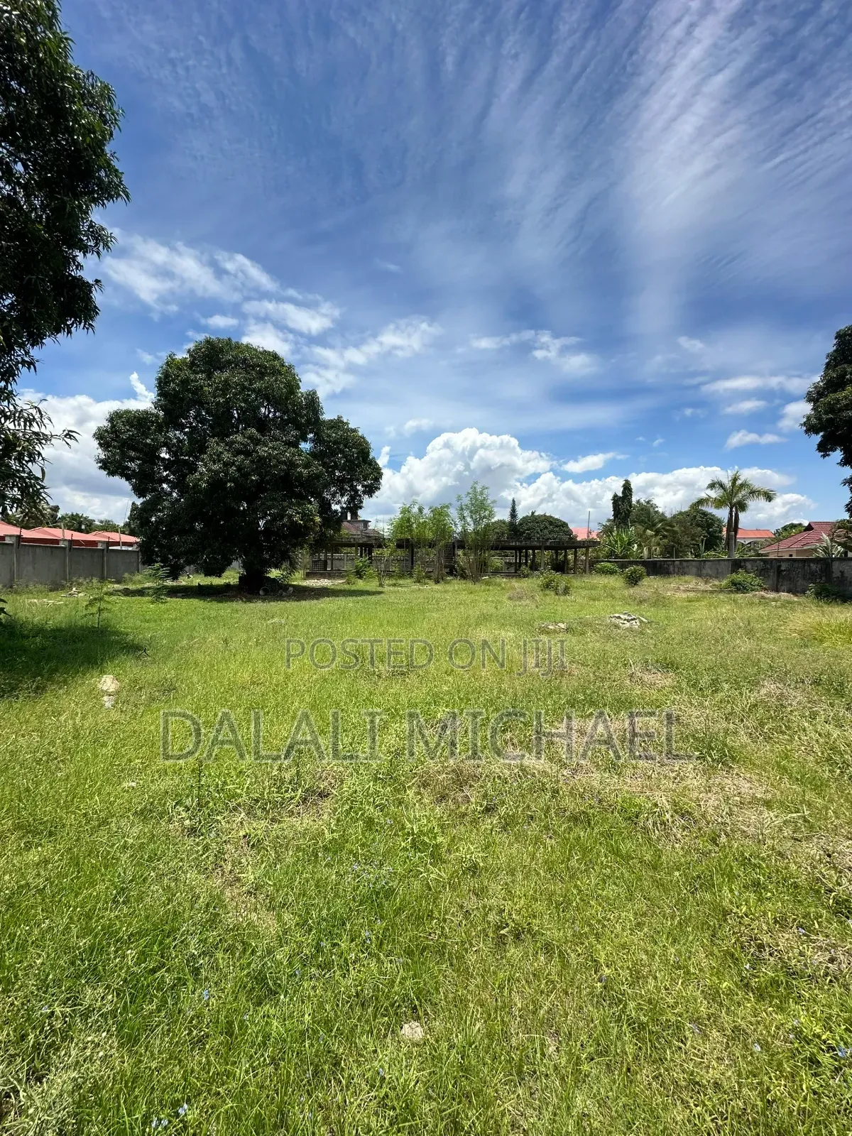 Plot for Sale Bahari Beach.!!