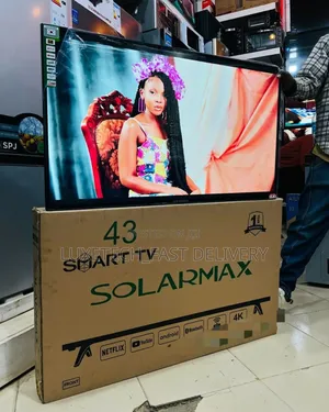Solarmax 43" Smart With Bluetooth