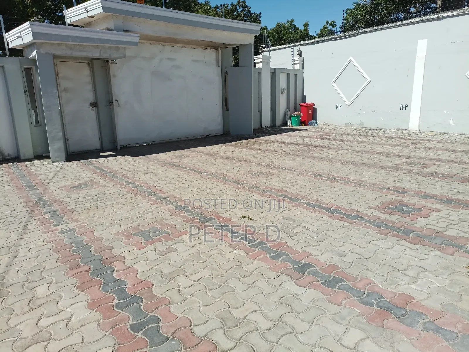 2bdrm Apartment in Msasani for rent