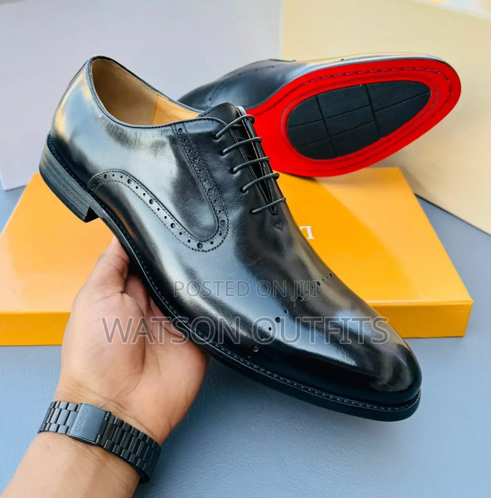 Viatu Vya Chapa Ya Dior Na Paul Smith