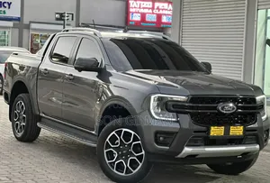 Ford Ranger Wildtrak 2024 Gray