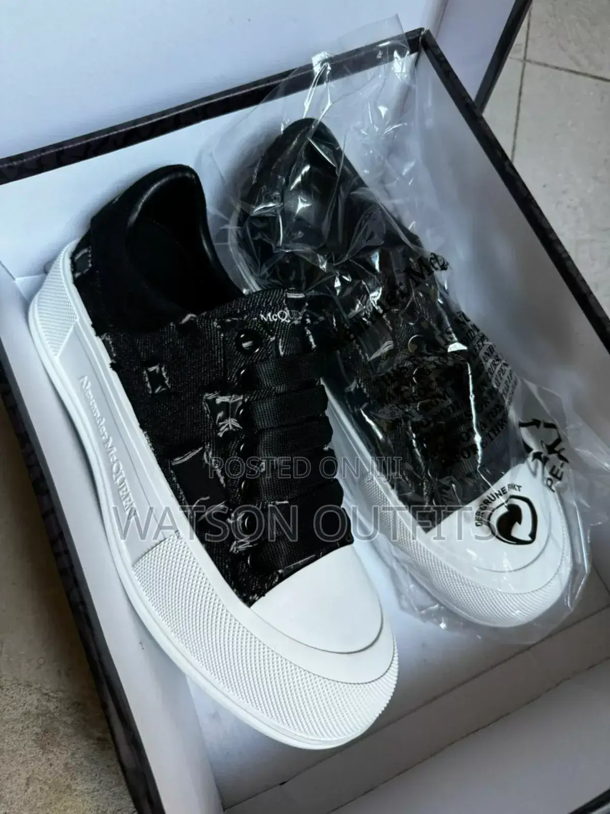 Raba Chapa Ya Alexander McQueen
