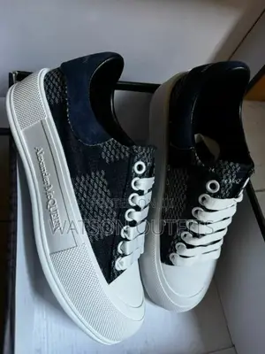 Raba Chapa Ya Alexander McQueen