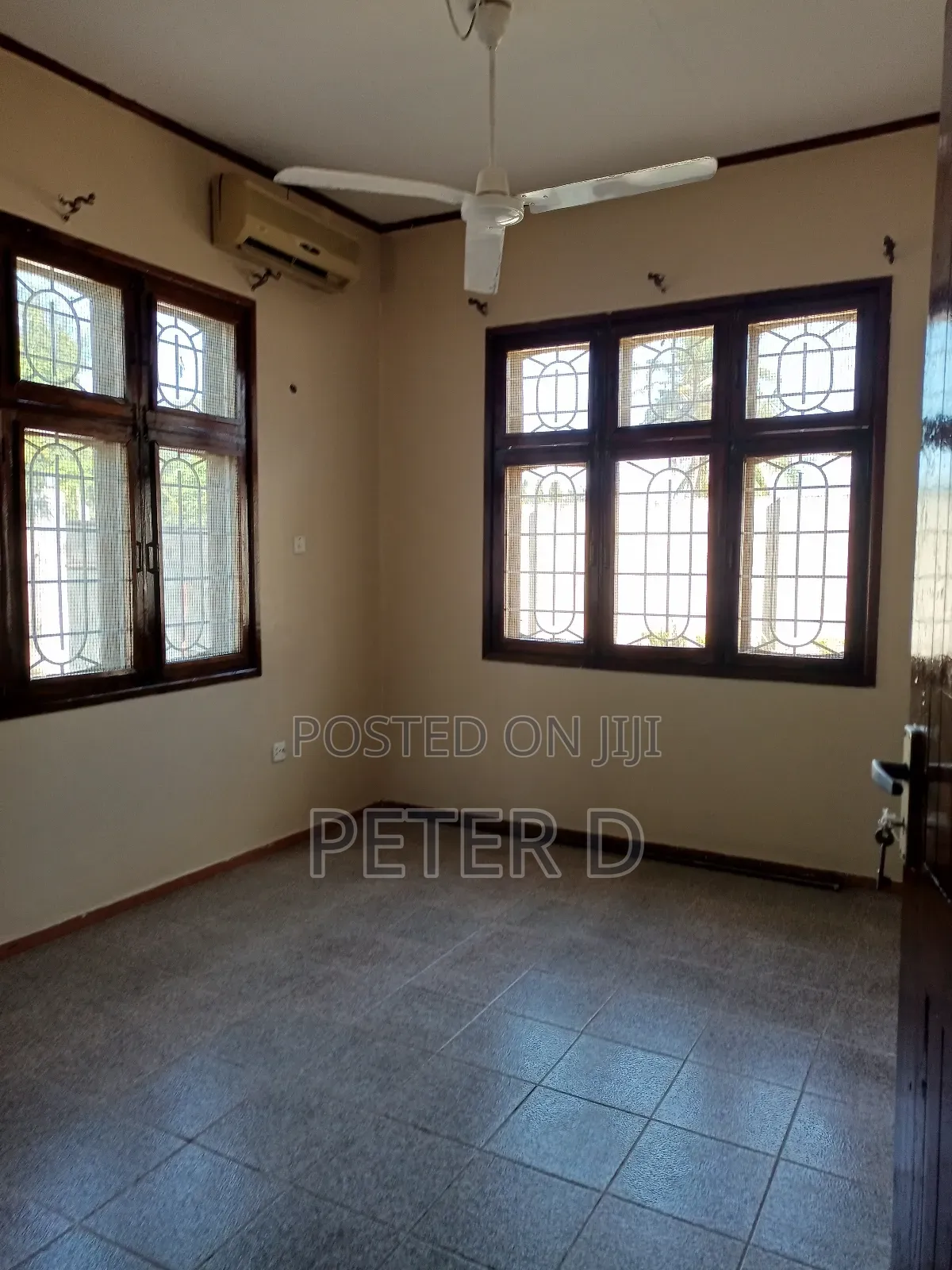 3bdrm Apartment in Mikocheni for rent