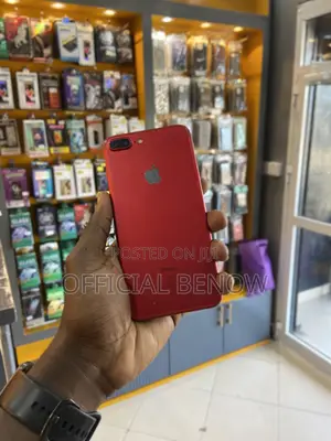 Apple iPhone 7 Plus 32 GB Red