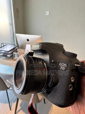 Canon EOS 7D With Lens 18-50mm