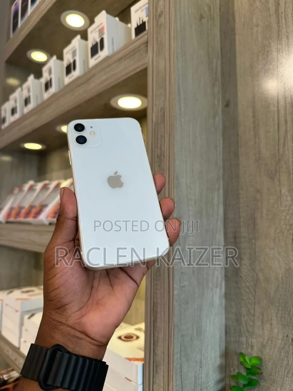 Apple iPhone 11 64 GB White