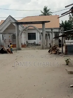 4bdrm House in Gongo La Mboto, Ukonga for sale