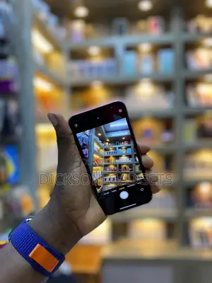 Apple iPhone XR 64 GB Orange