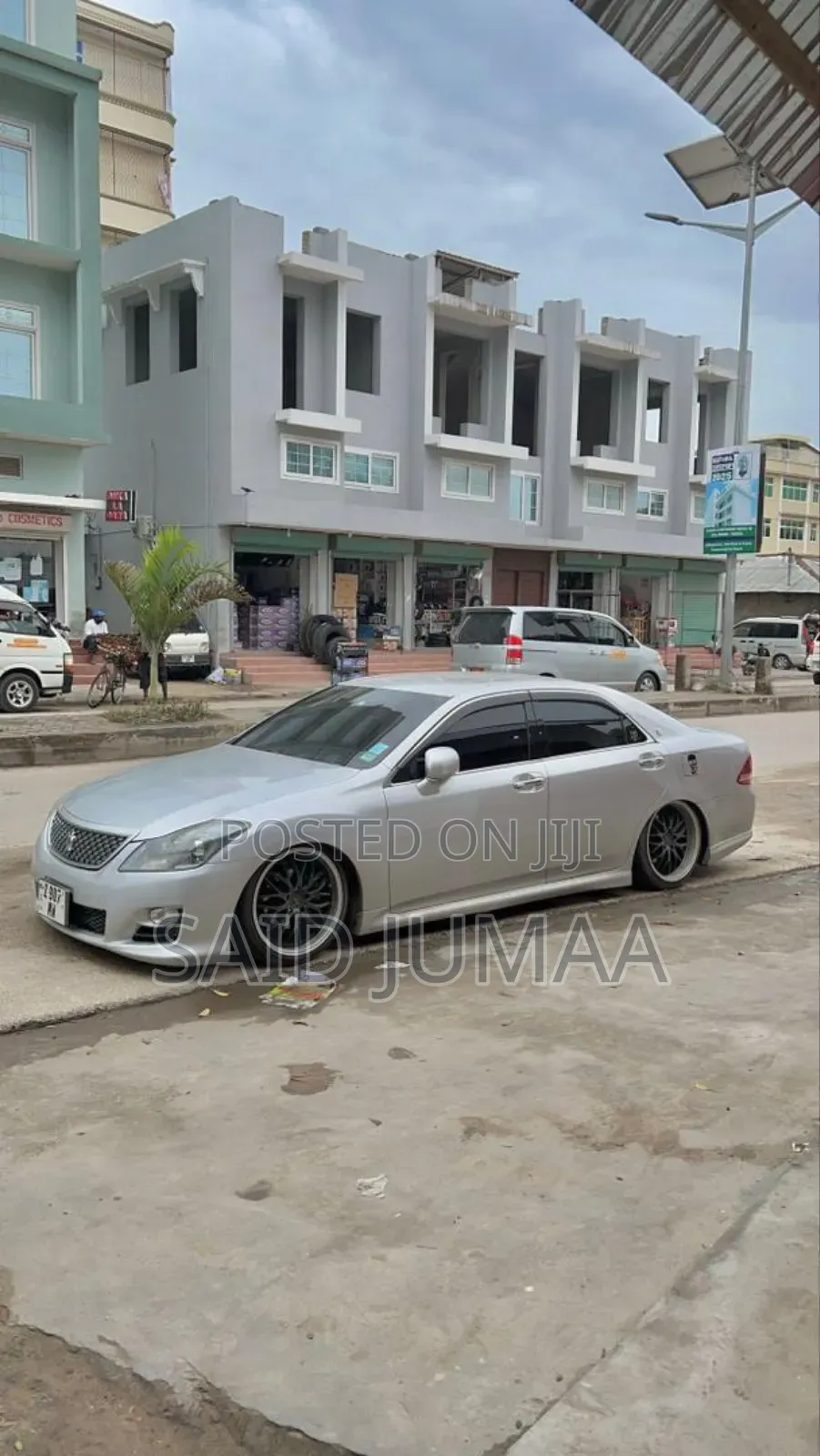 Toyota Crown 2010 Silver
