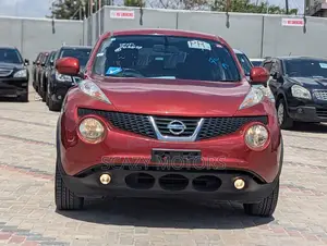 Nissan Juke 2013 Red