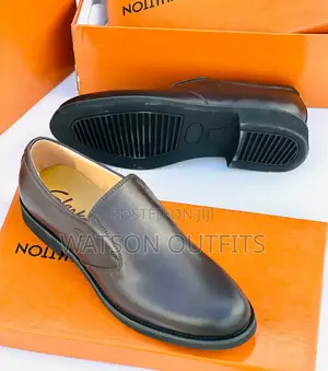 Viatu Vya Clarks Visivyo Na Kamba
