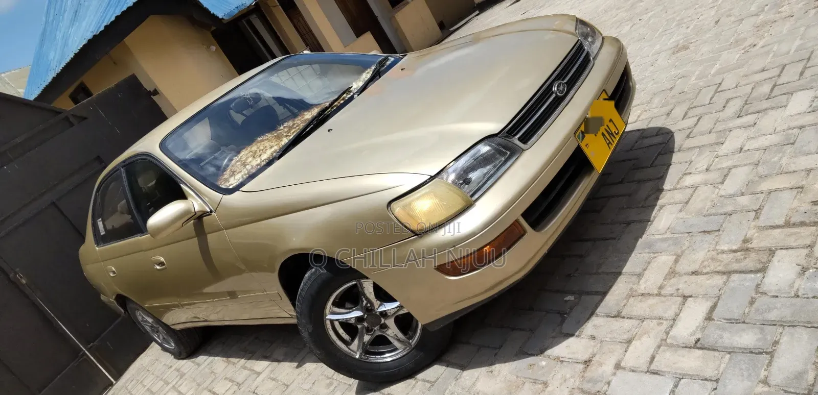 Toyota Corona Premio 2000 Gold
