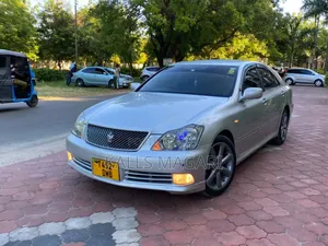 Toyota Crown 2004 Silver
