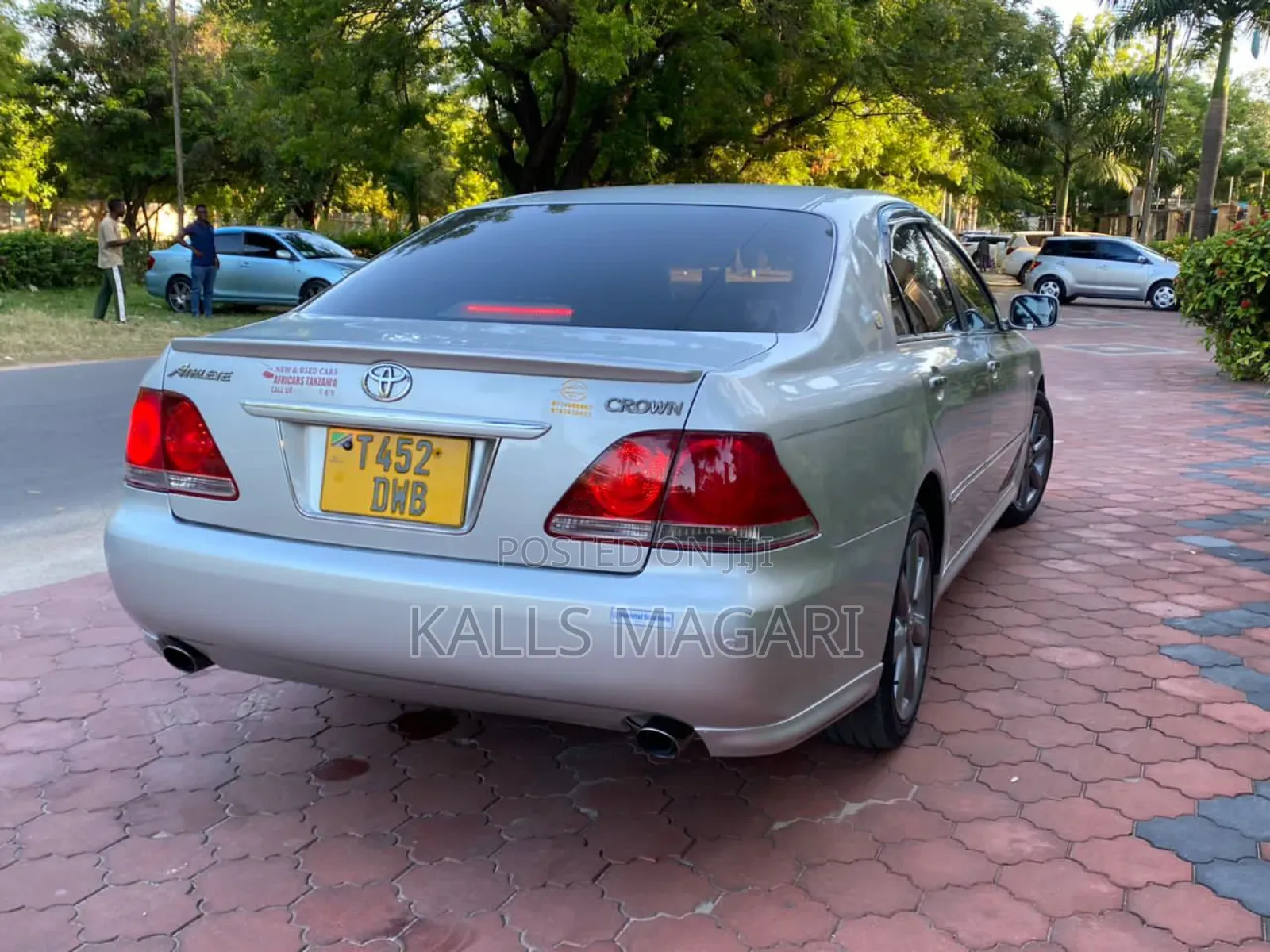 Toyota Crown 2004 Silver