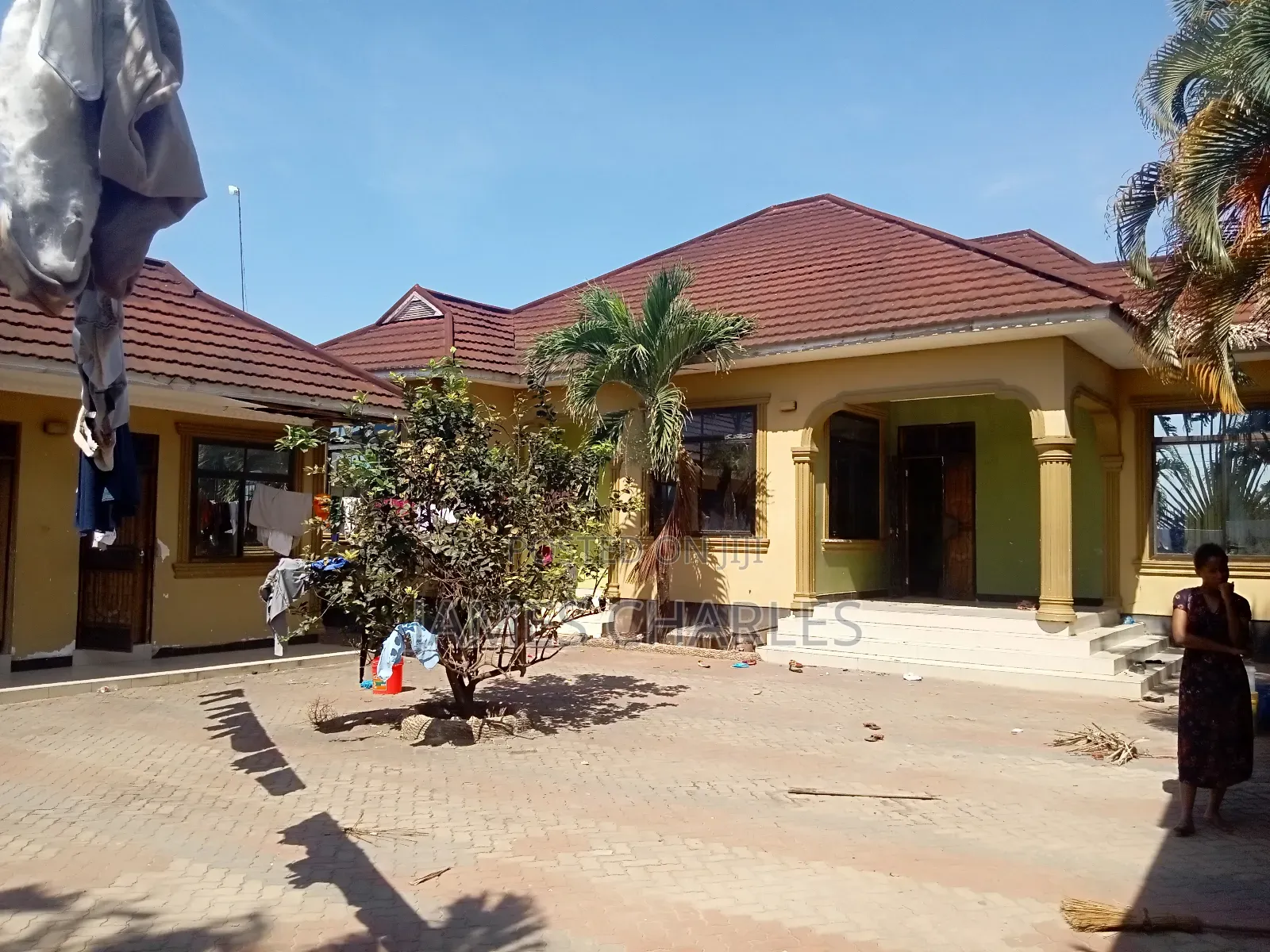 8bdrm House in Kinondoni Kibada, Kigamboni for sale