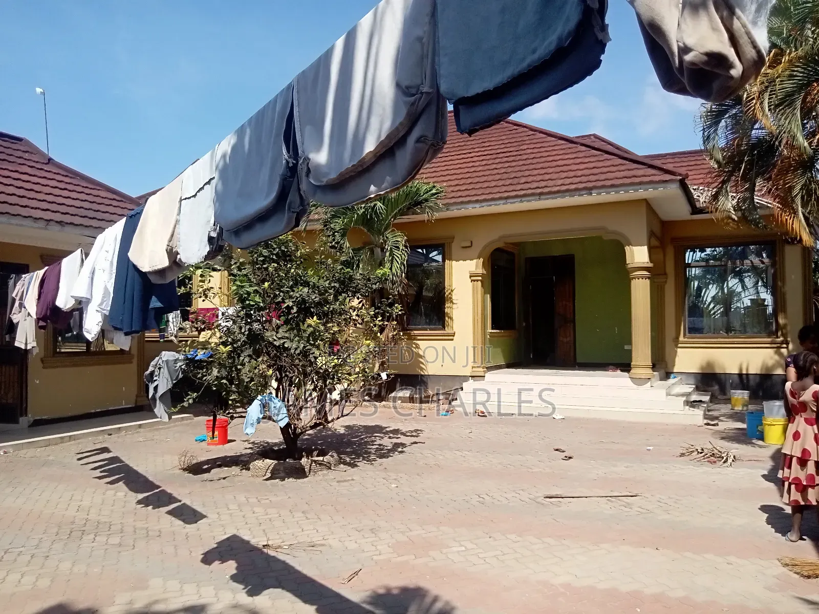 8bdrm House in Kinondoni Kibada, Kigamboni for sale