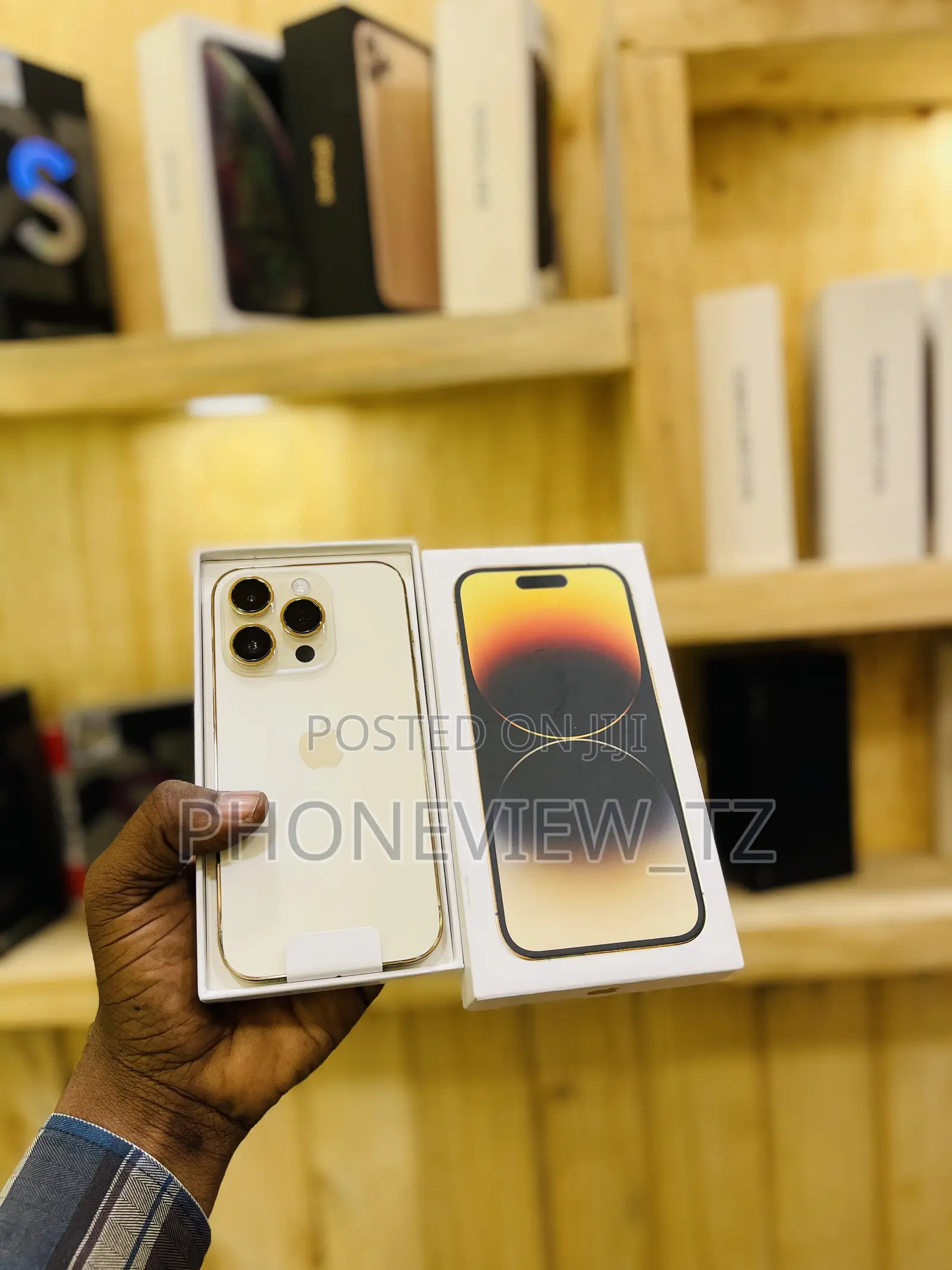 New Apple iPhone 14 Pro 256 GB Gold