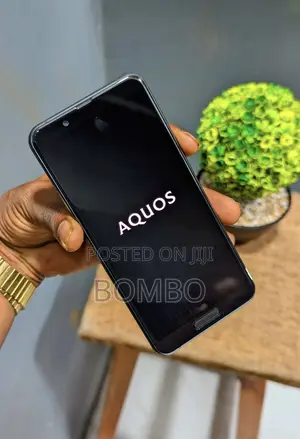 Sharp Aquos Sense 3 SHV45 64 GB Black