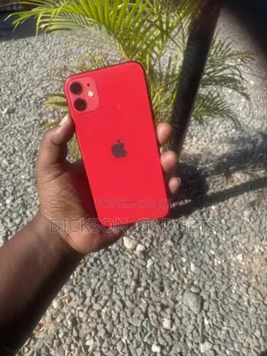 Apple iPhone 11 64 GB Red