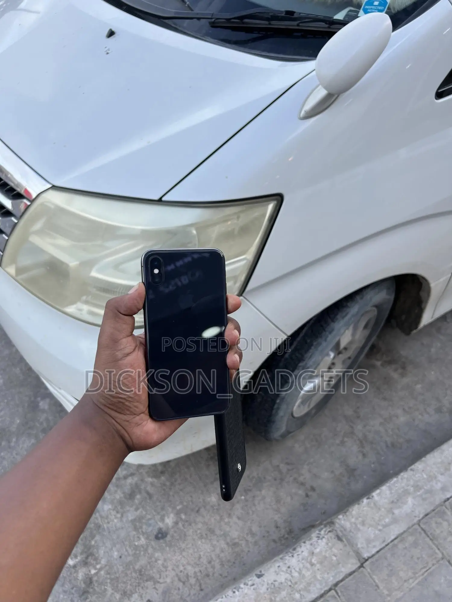 Apple iPhone X 64 GB Black