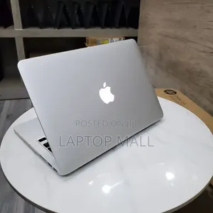 Laptop Apple MacBook Pro 2015 16GB Intel Core I5 SSD 512GB