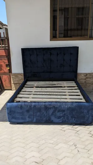 Kitanda Kizuri Bedsofa Mpya