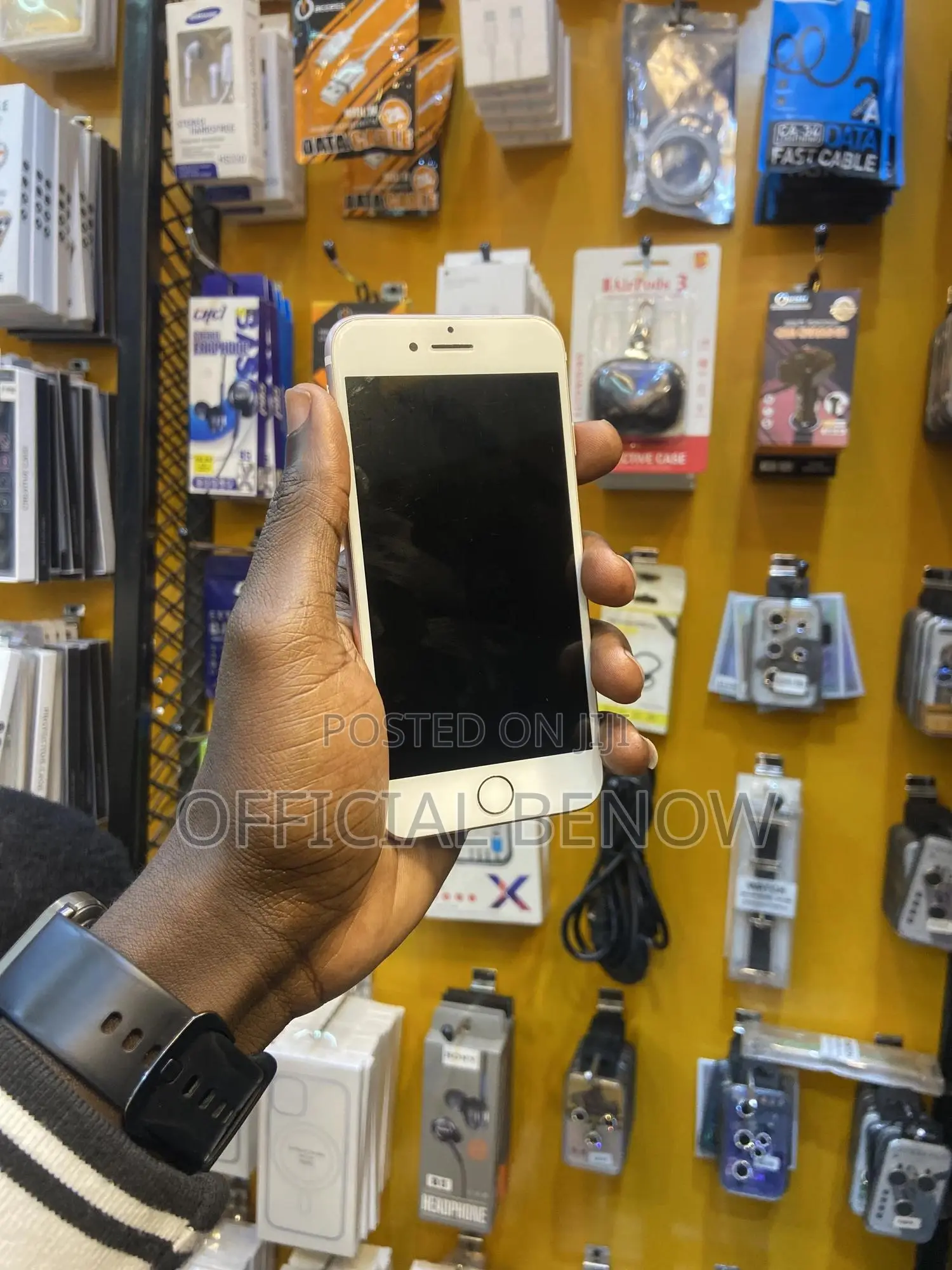 Apple iPhone 7 32 GB Gold