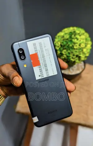 Sharp Aquos Sense 3 SHV45 64 GB Black