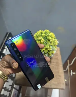 Sharp Aquos R5G 256 GB Blue