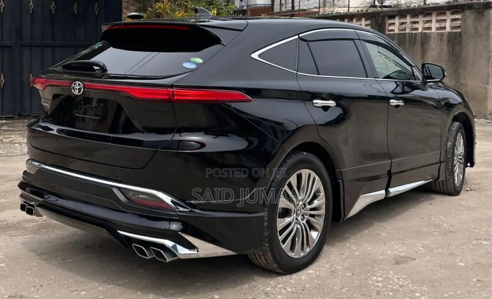 Toyota Harrier 2022 Black